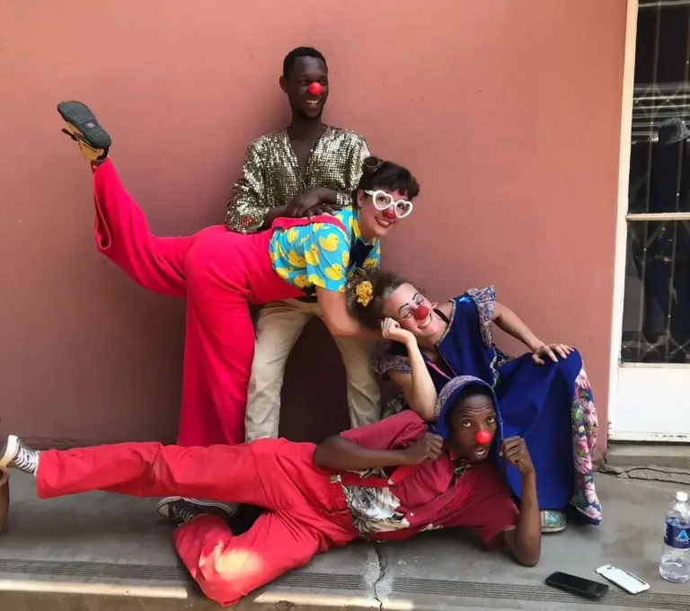 Clowns Without Borders: Zimbabwe